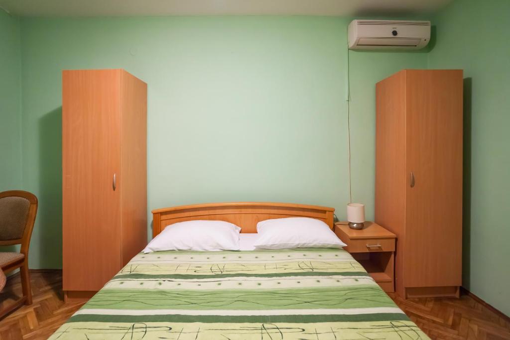 Apartments Ratkovic Tivat Zimmer foto
